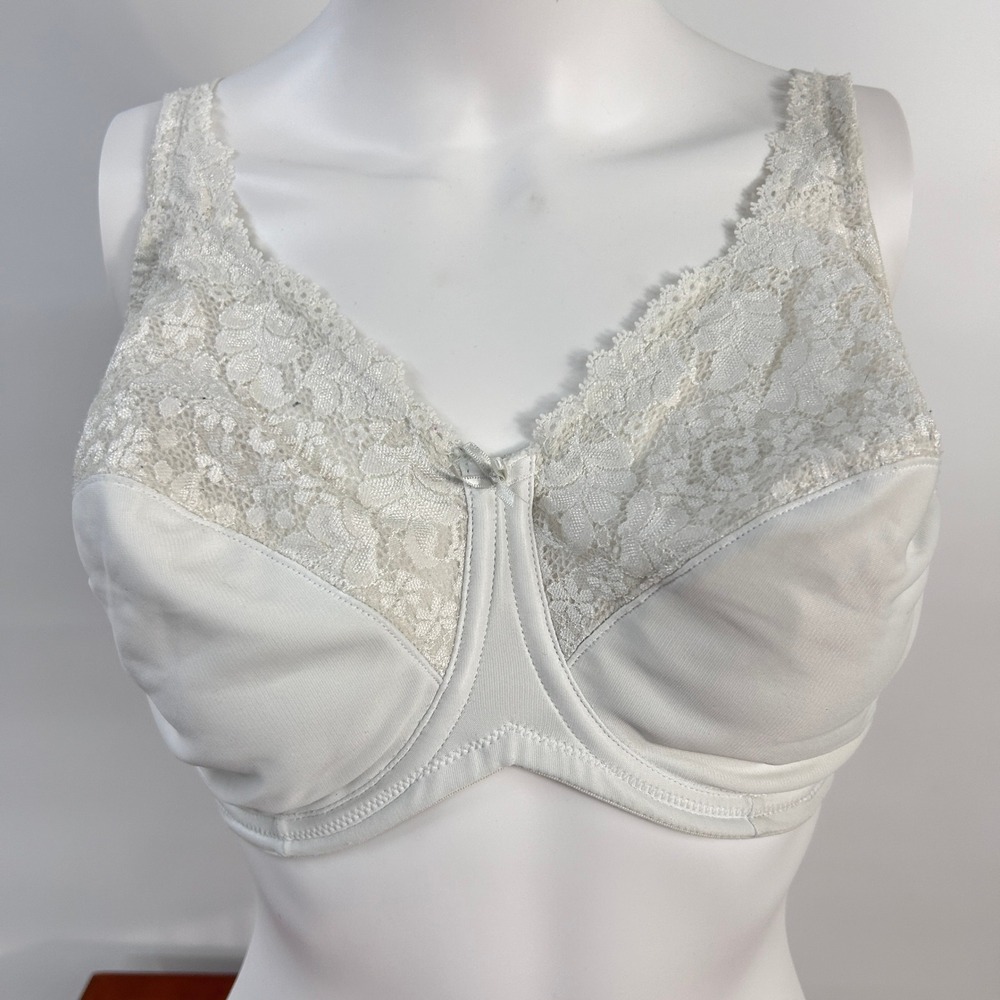 Lilyette Minimizer Bra 36DDD White Lace Underwire Full Coverage Bridal Romantic
